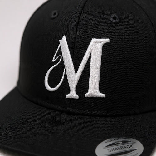 Casquette Amona Studio Collection – Édition Signature